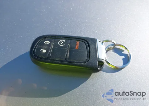 2020 Jeep Cherokee Trailhawk 4X4 z USA, uszkodzony, nr VIN 1C4PJMBX6LD509424